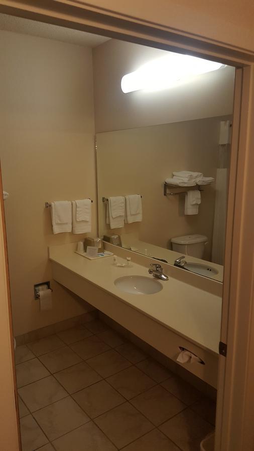 Luverne The Rutledge Inn מראה חיצוני תמונה